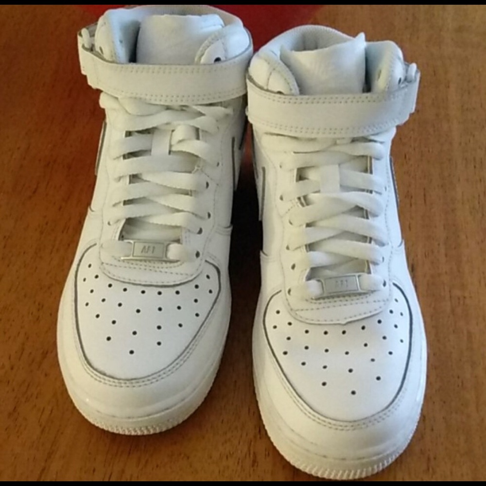Nike Air Force 1